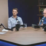 Carin Slotboom-Meijers (CHE) and Arco den Heijer (Theological University Utrecht) discussing alleged Bible contradictions on the Dick en Daniël Geloven het Wel podcast.